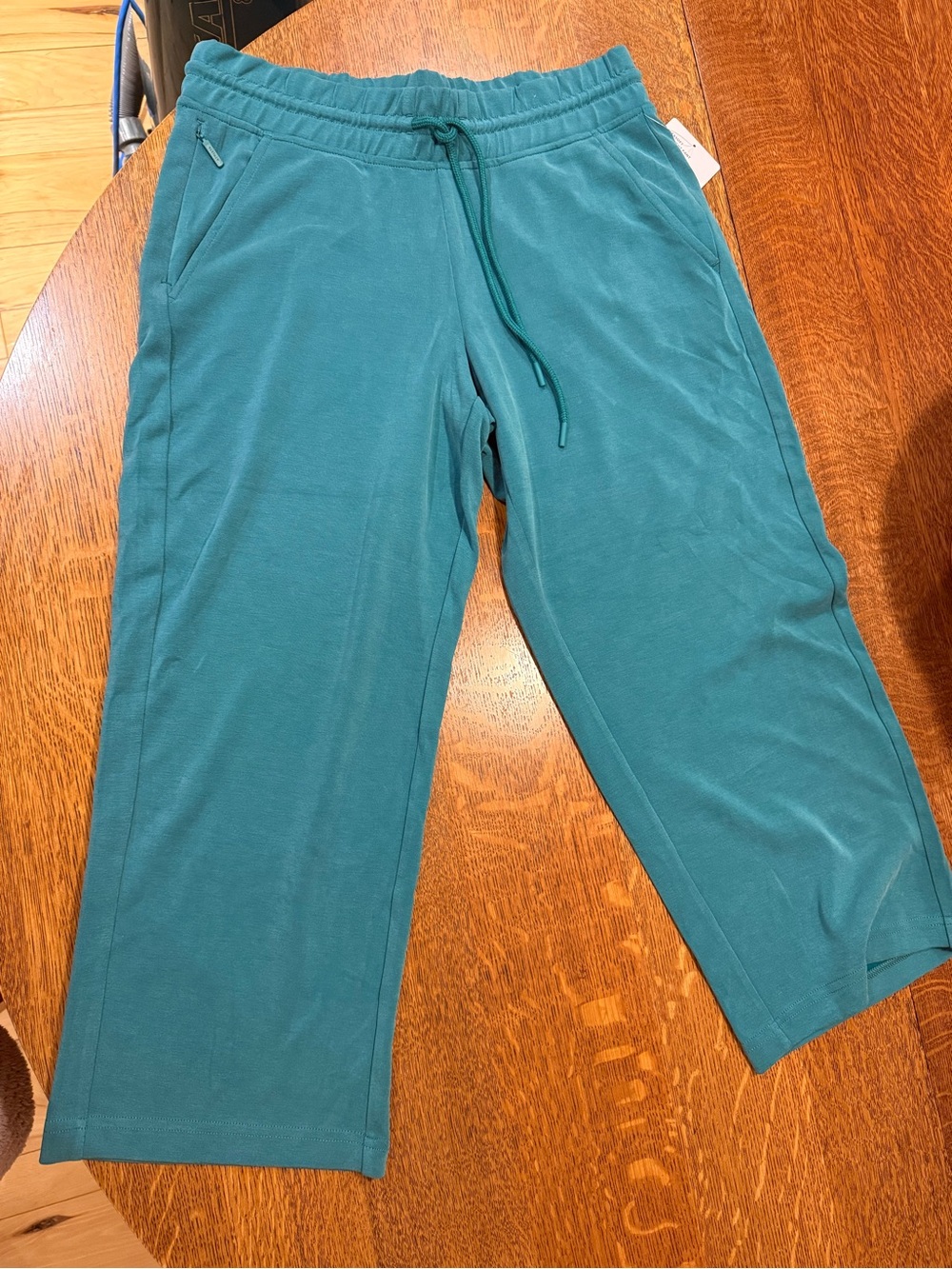 Athleta Cropped Wide-Leg Drawstring Pants in Teal Green - Picture 10 of 11